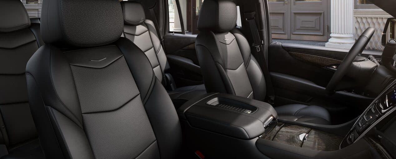 Cadillac Escalade photo 2