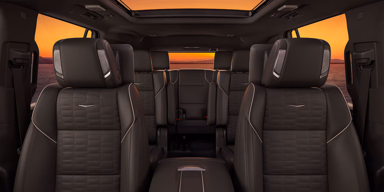 Cadillac Escalade photo 3
