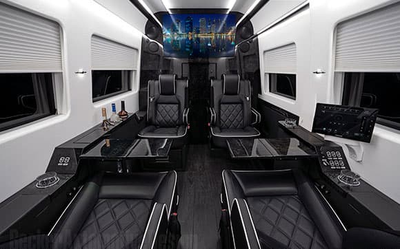 Mercedes-Benz Jet Sprinter photo 2