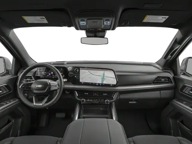 Chevrolet Suburban photo 3